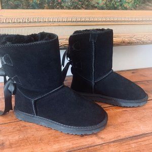 ugg f19010d